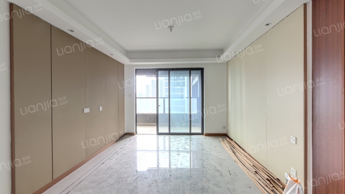 融创·翰江府二手房实景图