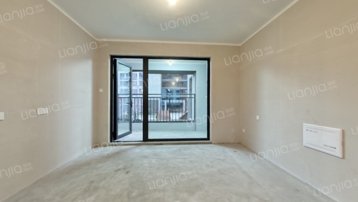 保利·和颂二手房实景图