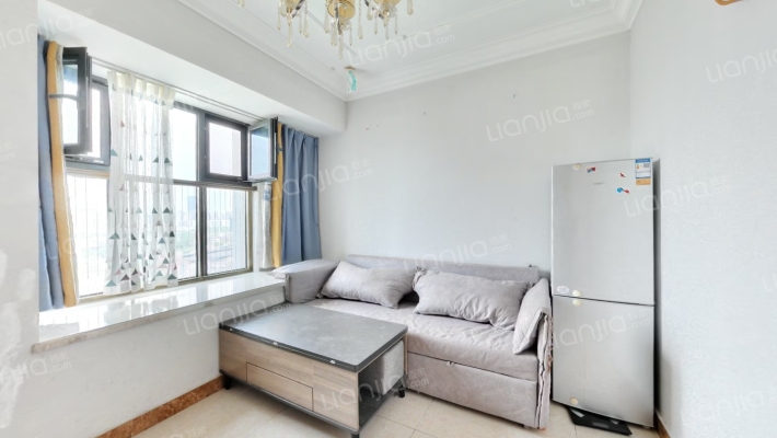 恒大水晶国际广场二手房实景图