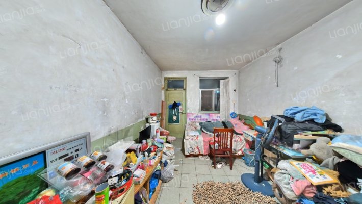 纺织品家属院二手房实景图