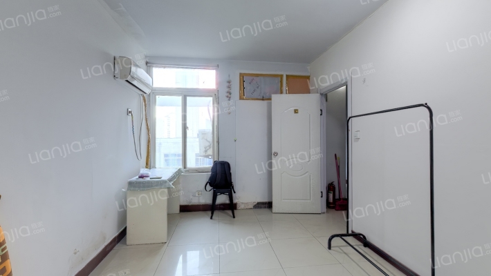 勤劳街16号院二手房实景图