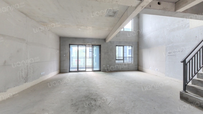 梦想麓隐天境二手房实景图