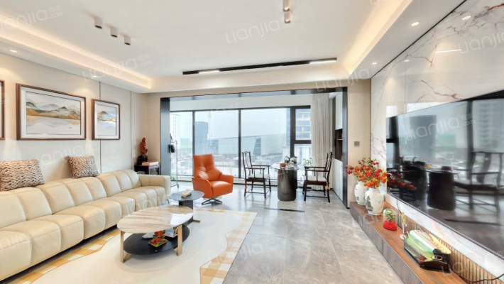 中欧金茂府二手房实景图