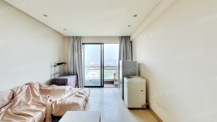 庆隆南山高尔夫国际社区玺馆二手房实景图