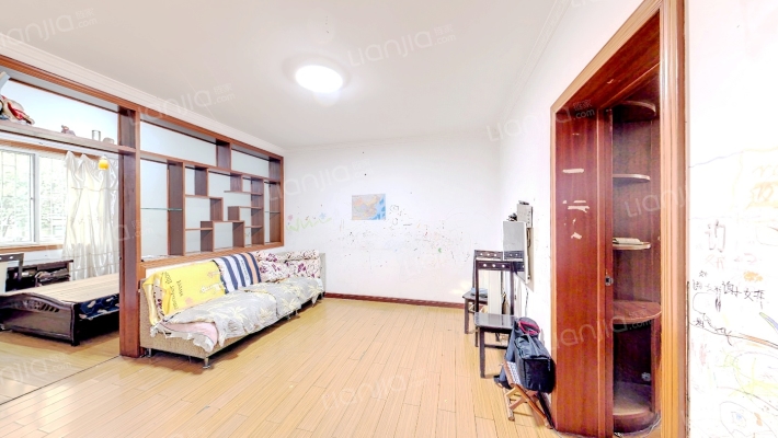 教师新村二手房实景图