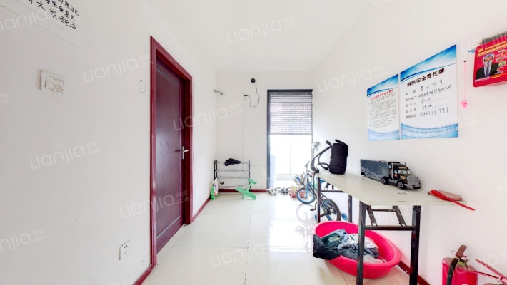 尼盛绿城春江明月二手房实景图