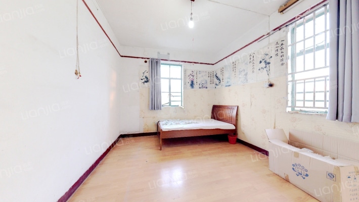 艺苑村二手房实景图