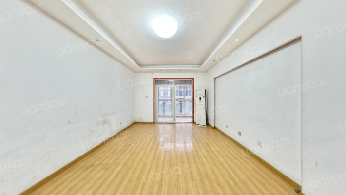 清江之春二手房实景图