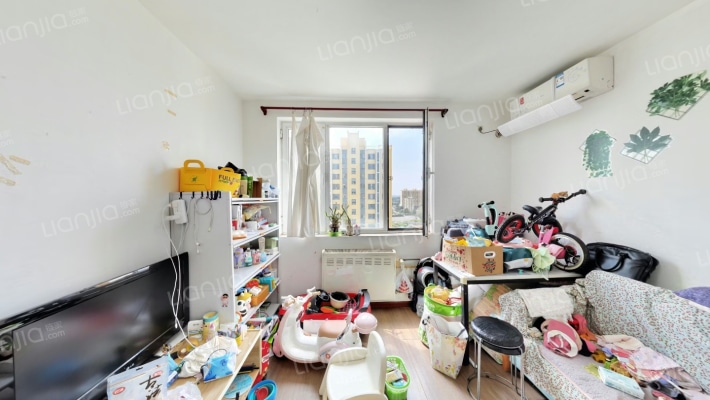 金驹家园F区二手房实景图