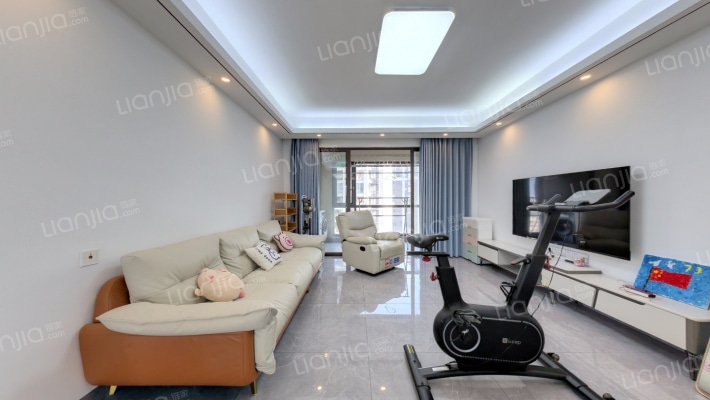 蓝光雍和园二手房实景图