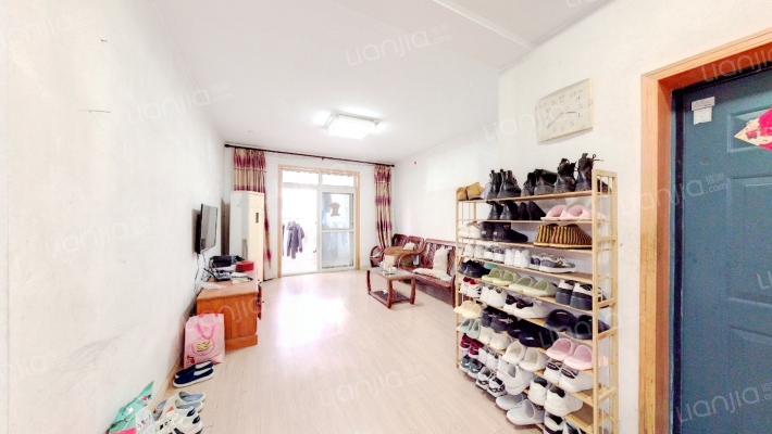 大树绿苑二手房实景图