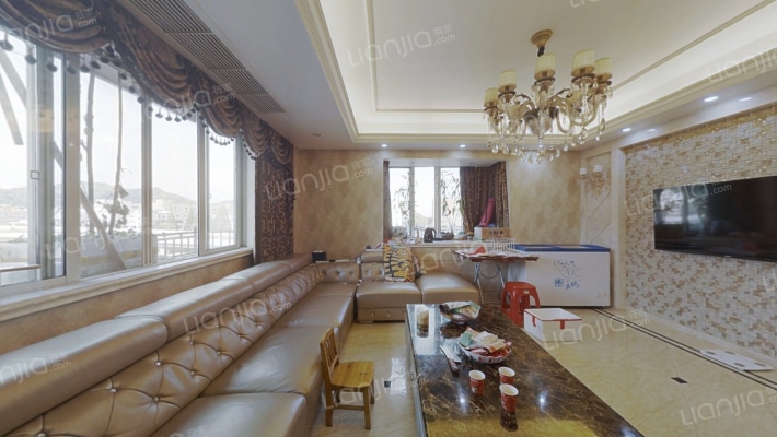 梅和景苑二手房实景图