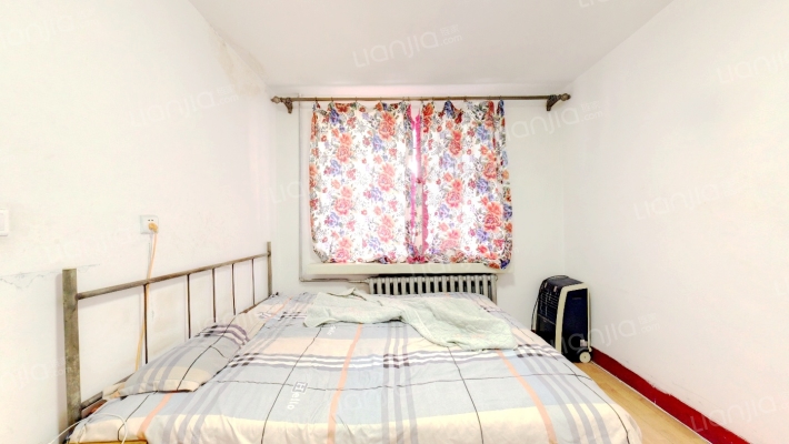 利群街二手房实景图