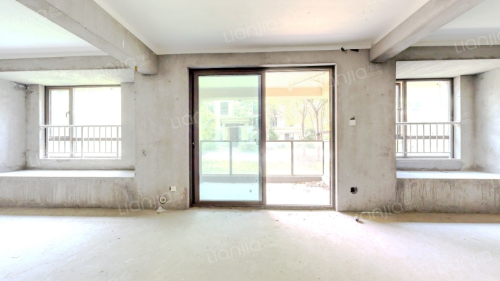 科大柳岸春风一期二手房实景图