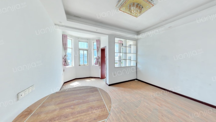 东方新都二手房实景图