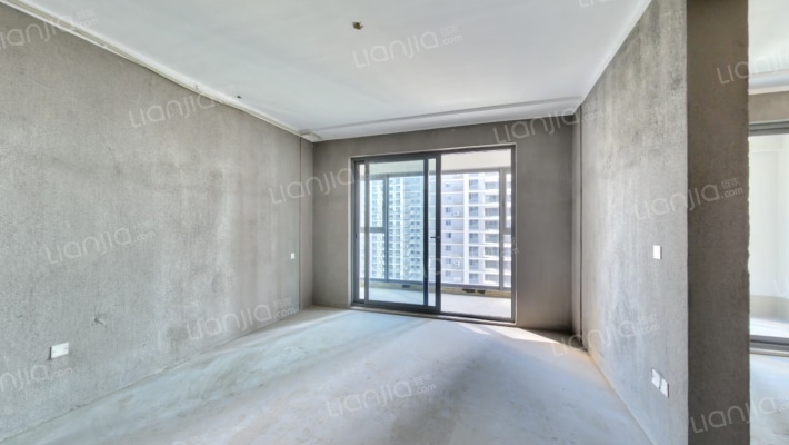 新月河滨二手房实景图