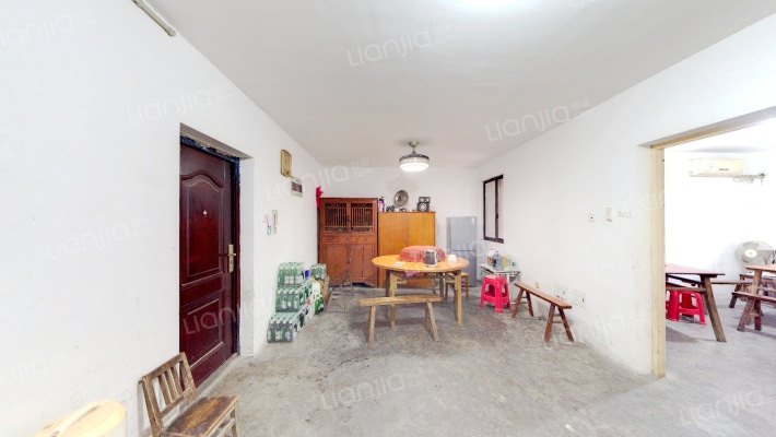 小海花园二手房实景图