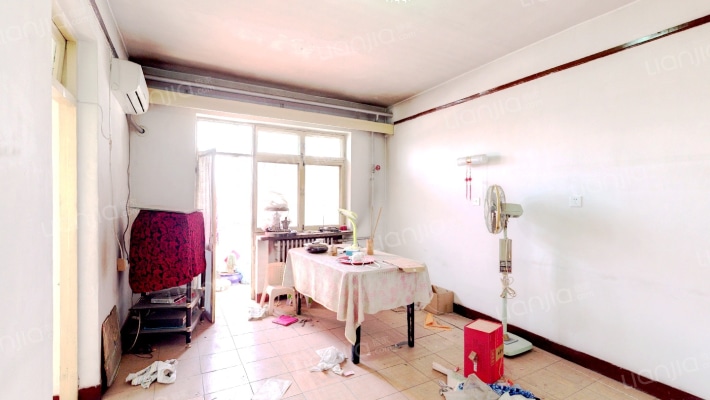 文联宿舍二手房实景图