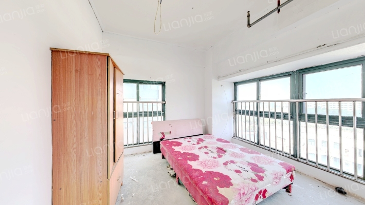 摩玛自由城二手房实景图