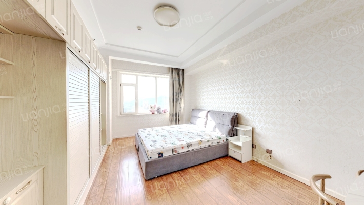 百汇首尊府邸二手房实景图