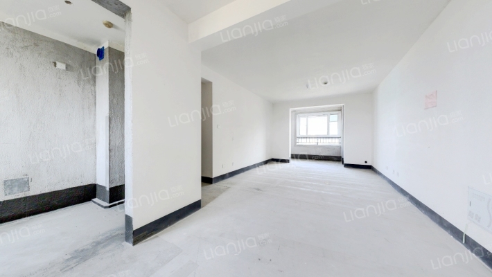 新彭花园二手房实景图