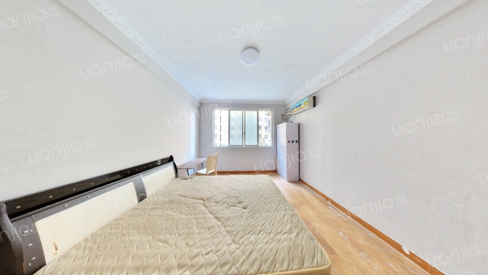 泰和苑小区二手房实景图