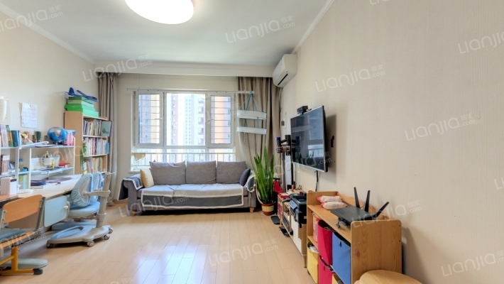 万科紫台二手房实景图