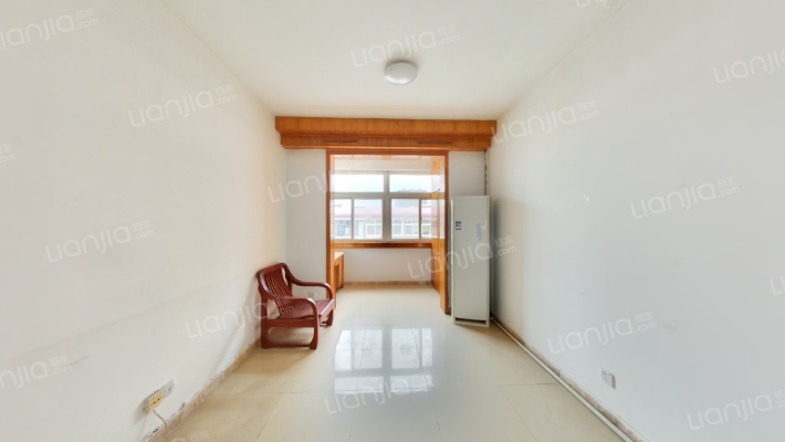 纬三路9号院二手房实景图