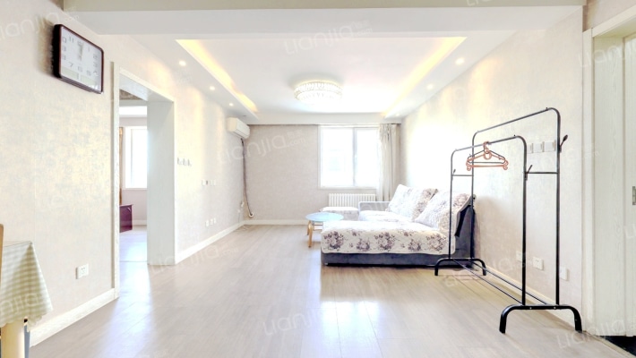 蚕种场小区二手房实景图