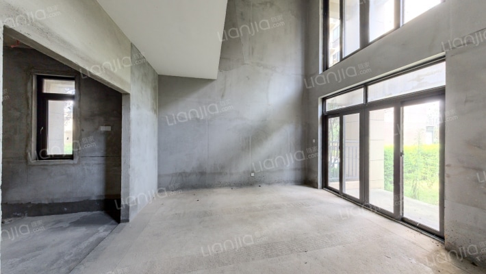 金辉优步湖畔二手房实景图