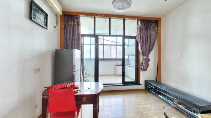 嘉悦购物广场二手房实景图