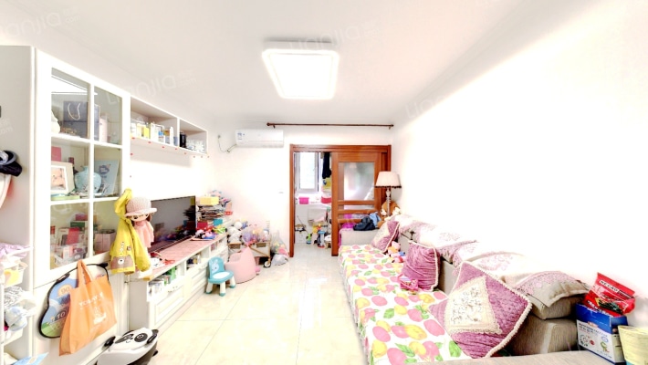 中国铁建国际城香湾凤苑二手房实景图