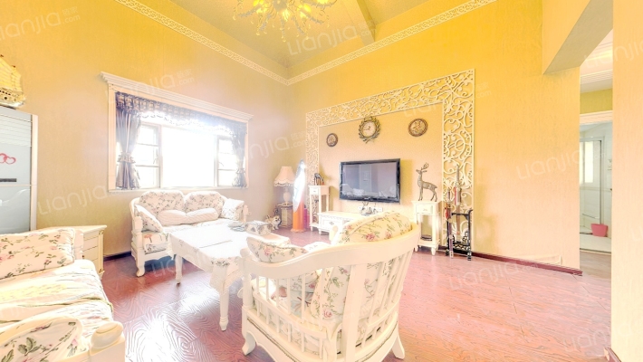 东方夏威夷国际花园二手房实景图