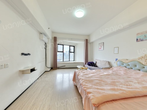 整租·中欧金茂墅二期 1室1厅 东/西