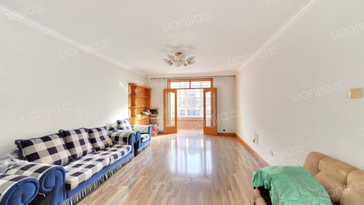 水上温泉二手房实景图