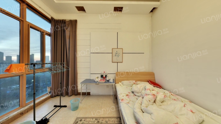 灵秀山庄二手房实景图