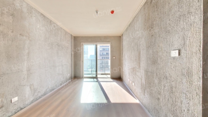 芯谷花苑二手房实景图