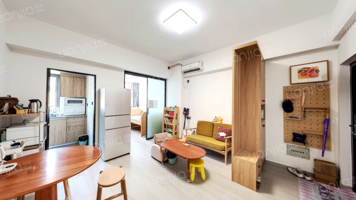 中山海景广场二手房实景图