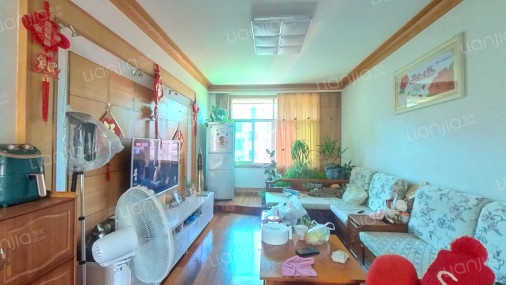 大地小区二手房实景图