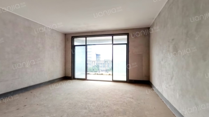 新城国奥小区二手房实景图