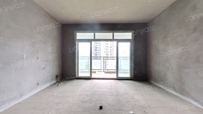 云天锦绣前程二手房实景图