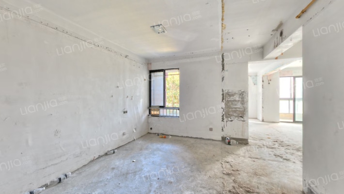 楠悦嘉园二手房实景图