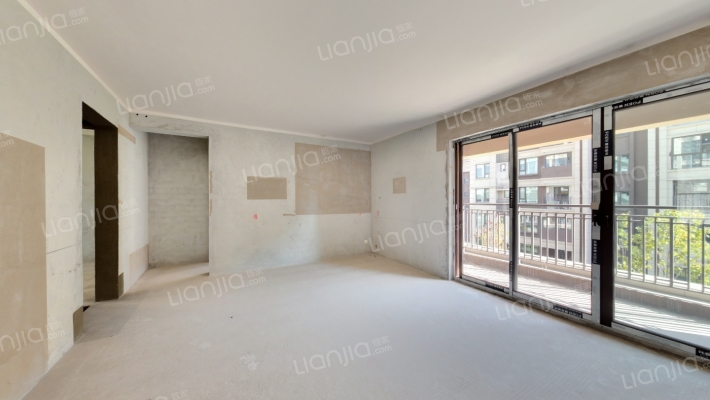 中骏弘阳樾景台三期二手房实景图