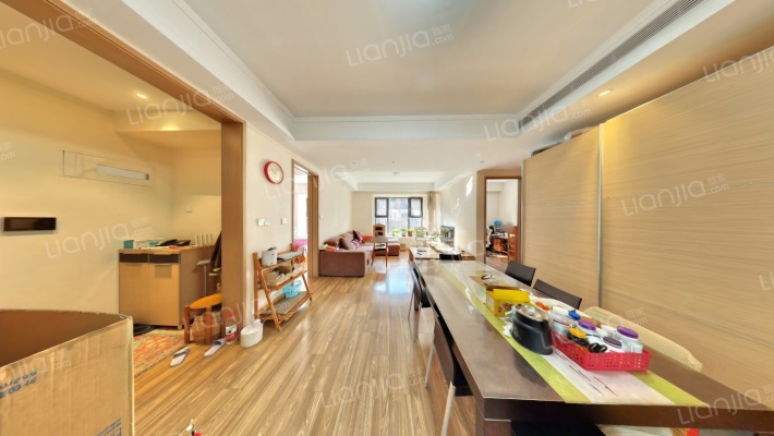 招商都会湾二手房实景图