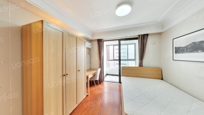 保利中央公园西苑二手房实景图