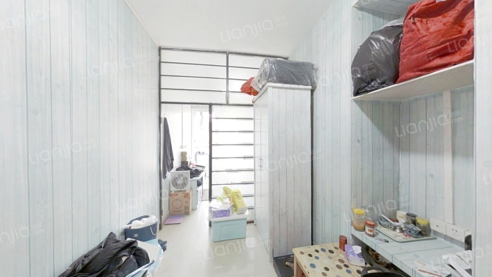 彩云居二手房实景图