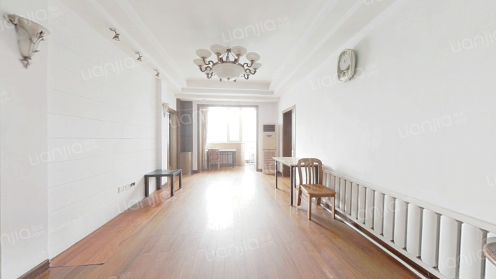 收获公寓二手房实景图