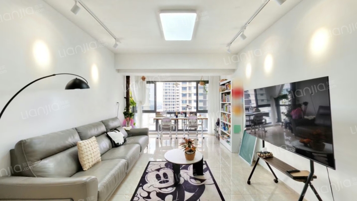 中国铁建梧桐苑二手房实景图