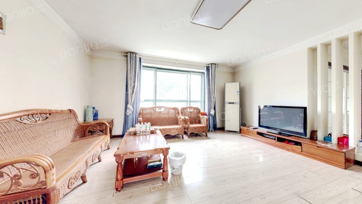 风河家园二手房实景图