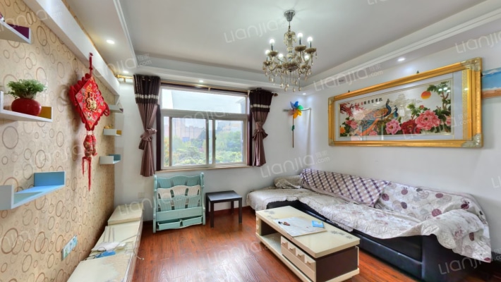 银湖水榭二手房实景图